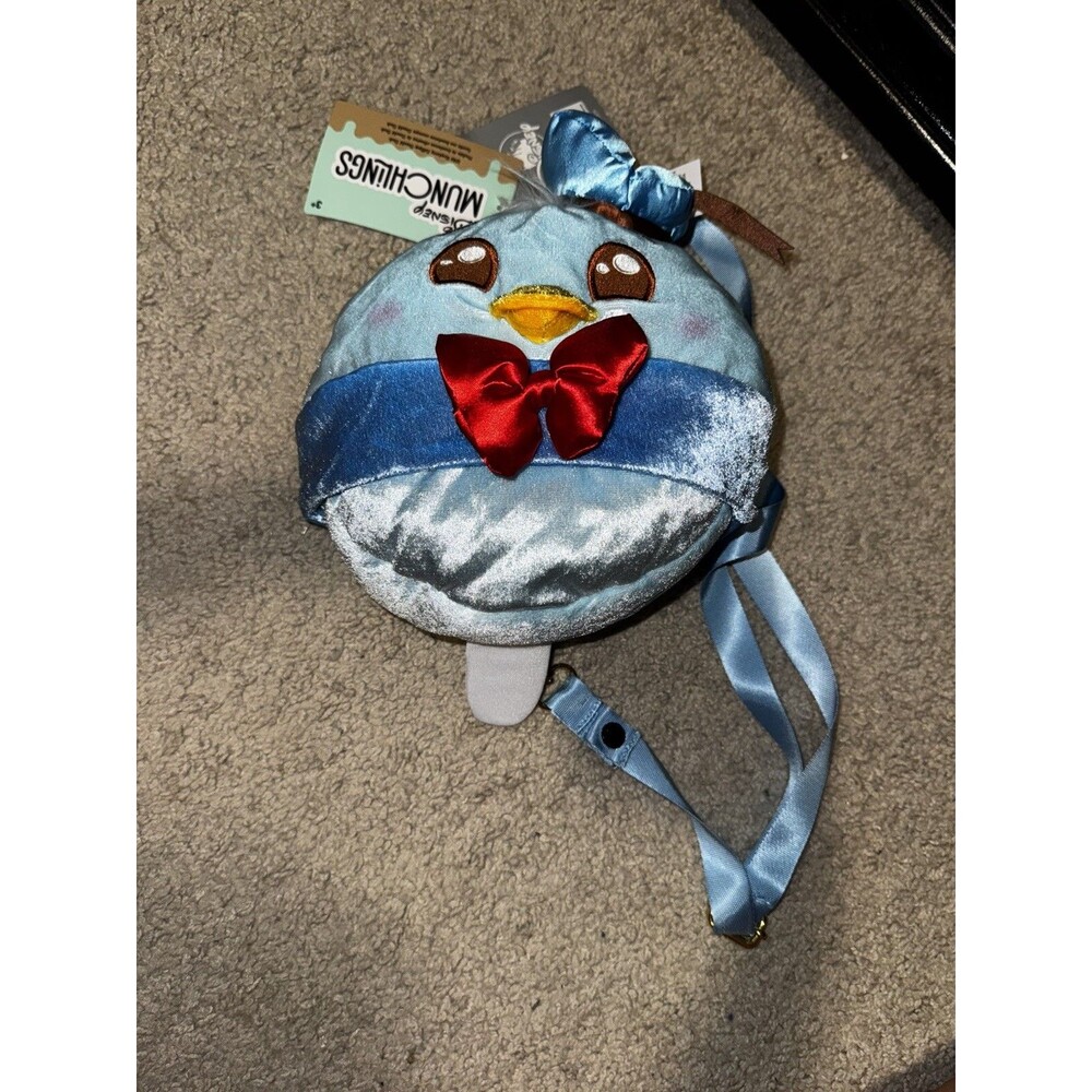 Disney Munchlings Donald Wild Raspberry Plush Crossbody Sensational Snacks New